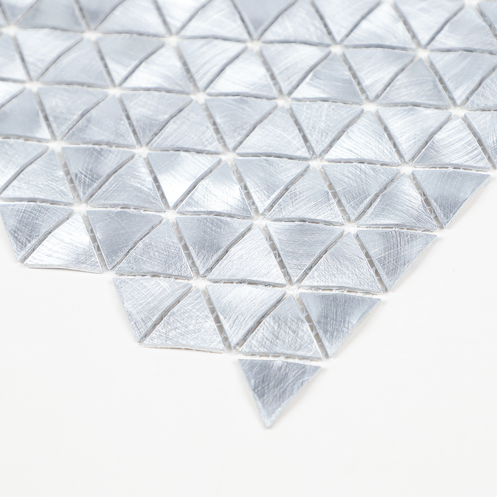 Gravity Aluminium Triangle Metal Tiles, Mesh Mounted 3D Mosaic Wall Tiles for Kitchen Bathroom Accent Wall Backsplash
